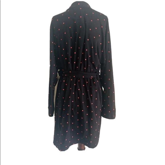 NWT Plush Apparel Black Robe Pink Hearts Extra Soft Fleece XS With Scrunchie - Picture 3 of 13